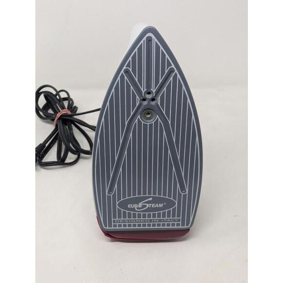 Euro Steam Evolution Iron Model 6399/3 Built In Boiler White Red | TESTED - Picture 4 of 6